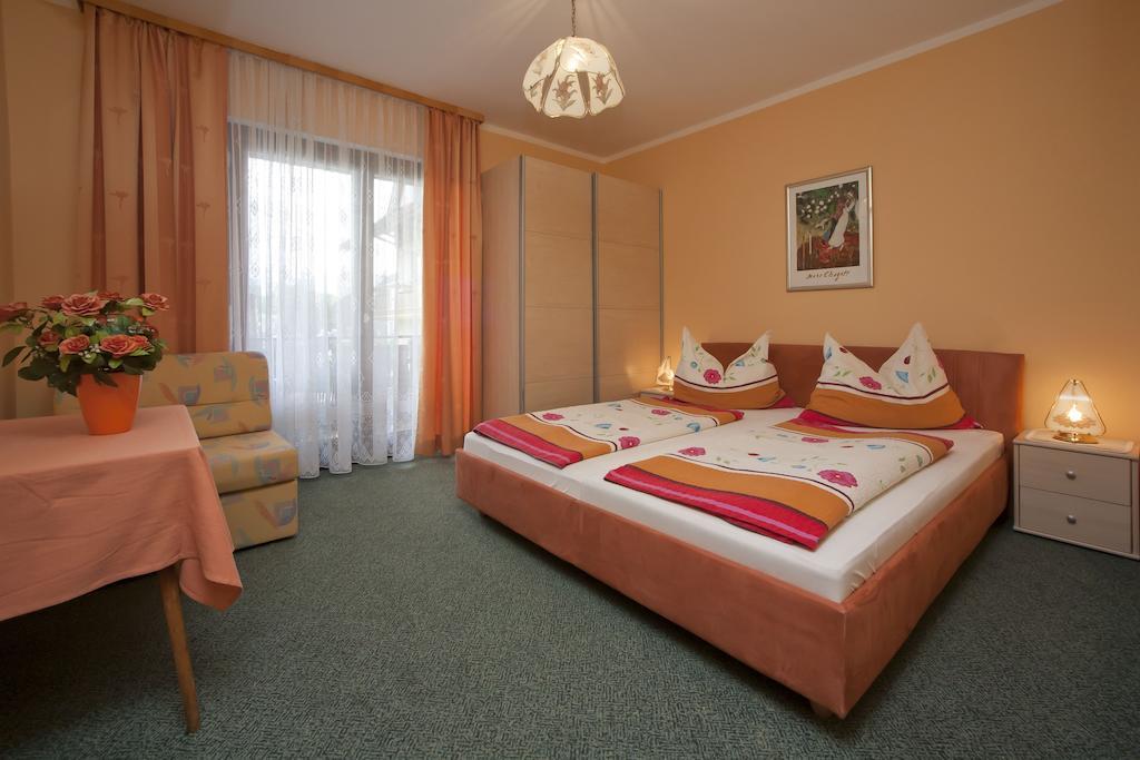 Haus Fischer Velden am Wörthersee Quarto foto